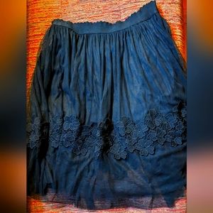 Beautiful black tulle/floral Skirt!